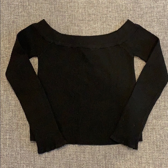 Mo Vint Off the Shoulder Crop Top - Picture 2 of 3